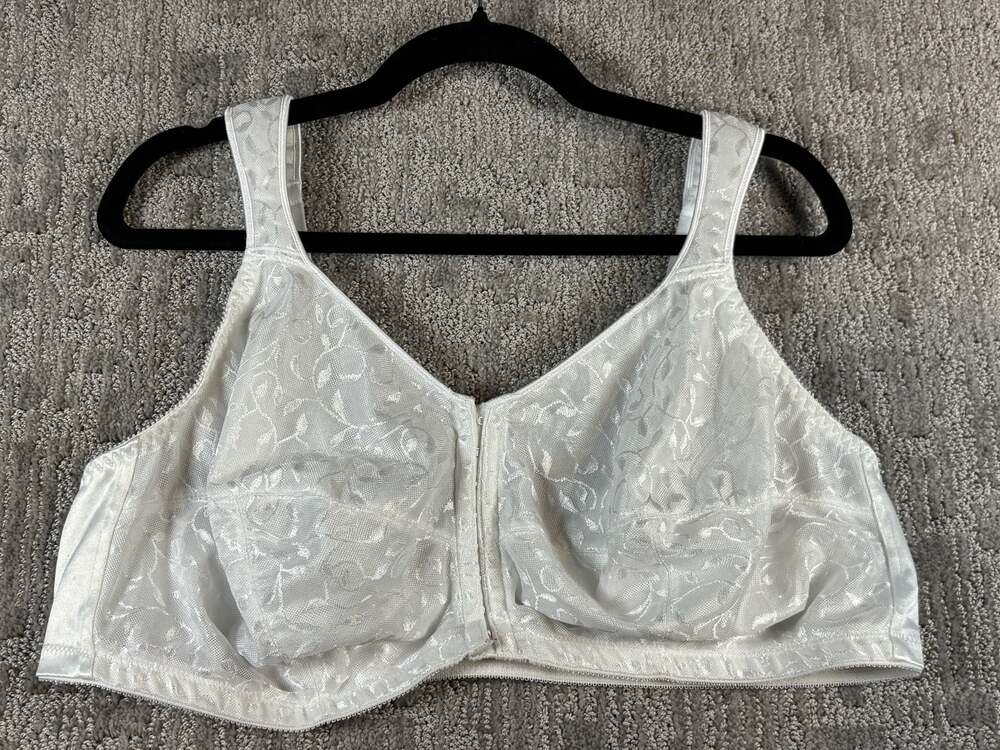 Just My Size Front Close Wirefree Bra Style 1107 White Size 50D 219